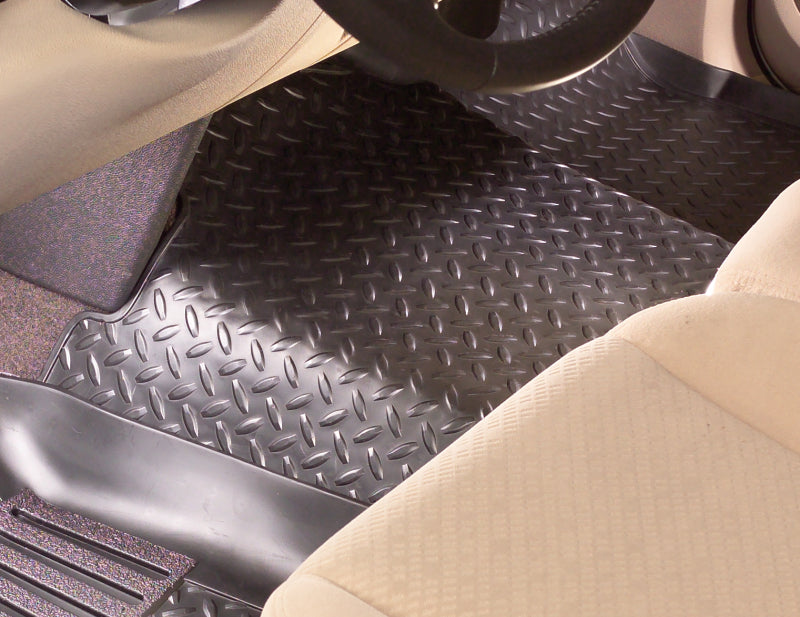 Husky Liners 00-05 Ford F-250-F-550 HD Classic Style Center Hump Gray Floor Liner (Auto Trans.)