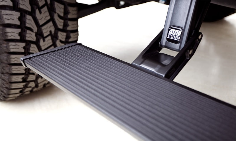 AMP Research 2022-23 Ford F-250/350/450 All Cabs (Fits Only Sync 4 Models) PowerStep Xtreme - Black