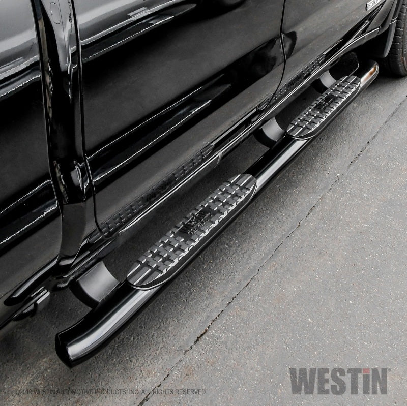 Westin 19-20 Chevrolet/GMC Silverado/Sierra 1500 Double Cab PRO TRAXX 4 Oval Nerf Step Bars - Black