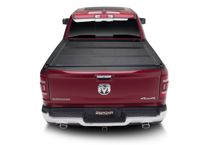 UnderCover 09-18 Ram 1500 (w/o Rambox) (19-20 Classic) 5.7ft Armor Flex Bed Cover - Black Textured