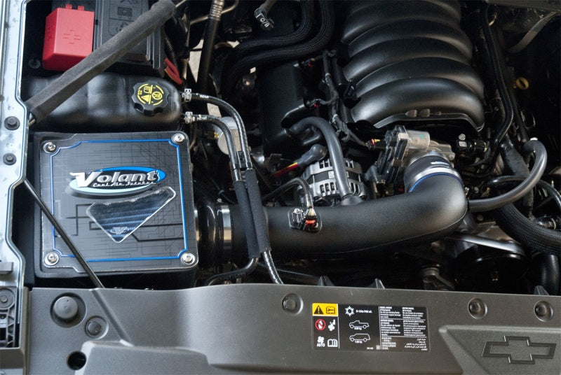 Volant 14-14 Chevrolet Silverado 1500 5.3L V8 Pro5 Closed Box Air Intake System w/ Dry Filter