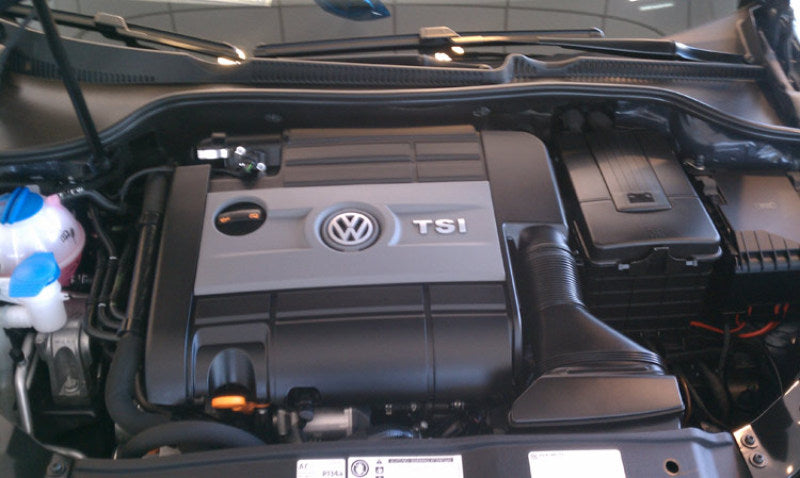 K&amp;N 05-09 VW Passat / 06-08 GTI / 04-08 Audi A3 2.0L-L4 Drop In Air Filter