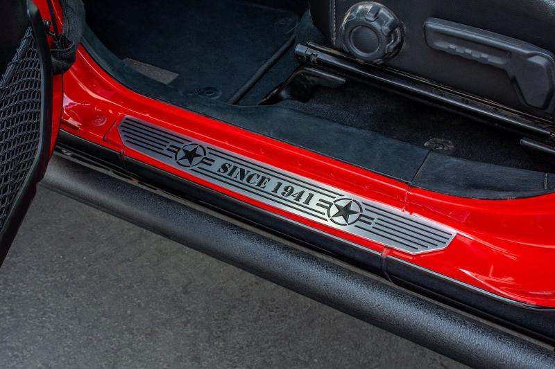DV8 Offroad 2018-2023 Jeep JL 2020-23 JT Front Sill Plates