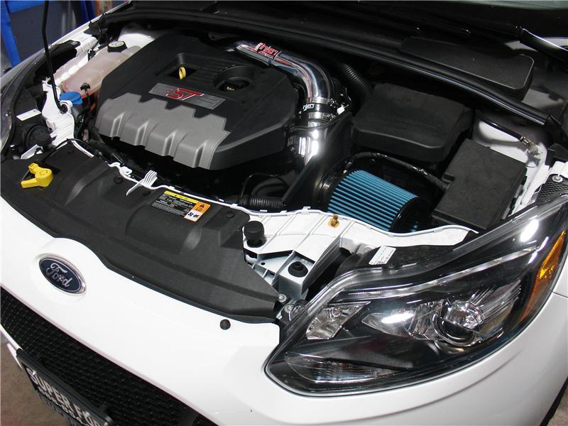 Injen 13-14 Ford Focus ST 2.0L (t) 4cyl Polished Short Ram Intake w/MR Tech &amp; Heat Shield