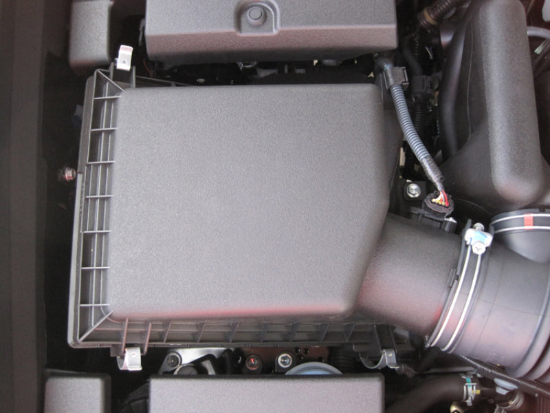 K&amp;N 10 Toyota 4 Runner 4.0L V6 / 2010 FJ Cruiser 4.0L-V6 Drop In Air Filter